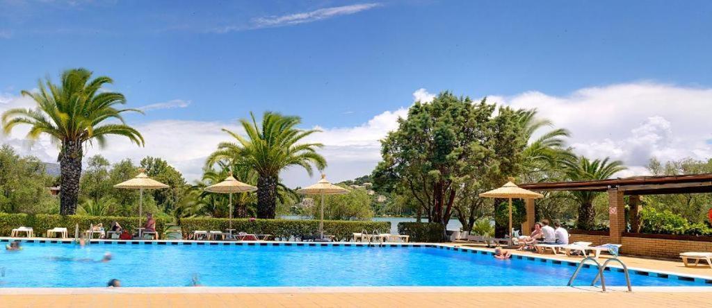 Palm Tree Corfu Apt. Danilia Экстерьер фото