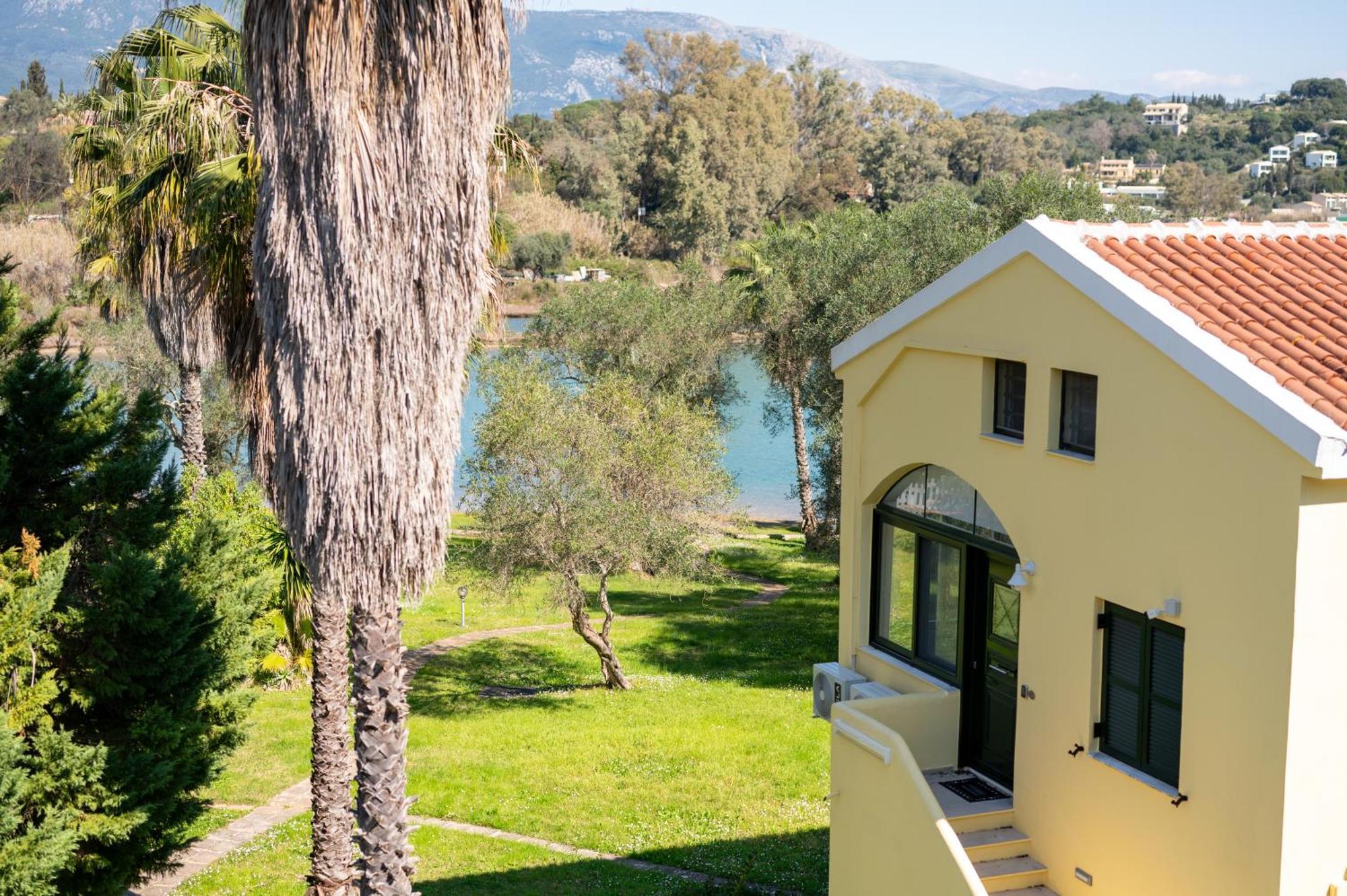 Palm Tree Corfu Apt. Danilia Экстерьер фото